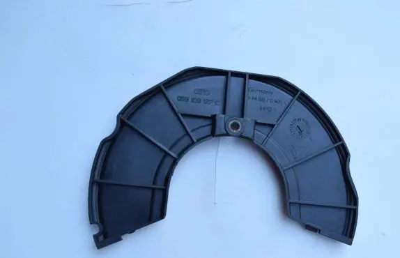 Audi A4 S4 B7 8E 8H Timing belt guard (cover) 059109127C