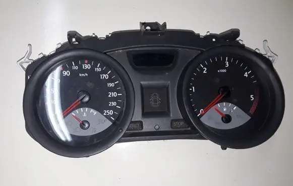 Renault Megane II Speedometer (instrument cluster) 8200399693