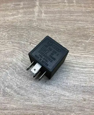 Audi A6 S6 C5 4B Other relay 445955529A 239