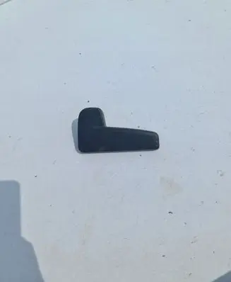 Engine bonnet (hood) release handle