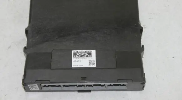 Toyota Prius+ (ZVW40) Other control units/modules 8968147100
