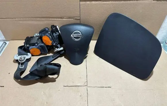 Nissan Note (E12) Airbag set GHM3948