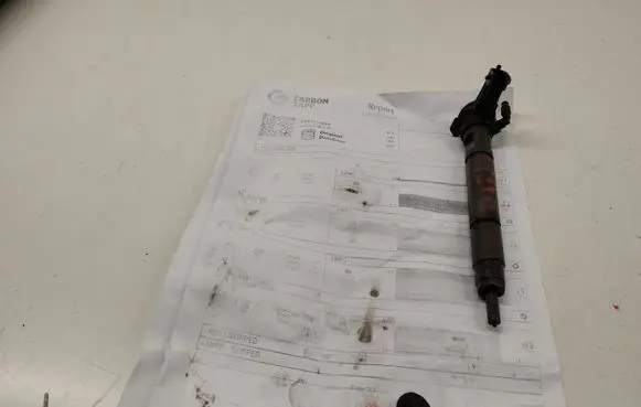 Dodge Nitro Fuel injector 0445115049