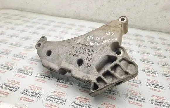Volkswagen PASSAT B7 Engine mounting bracket 03L199207