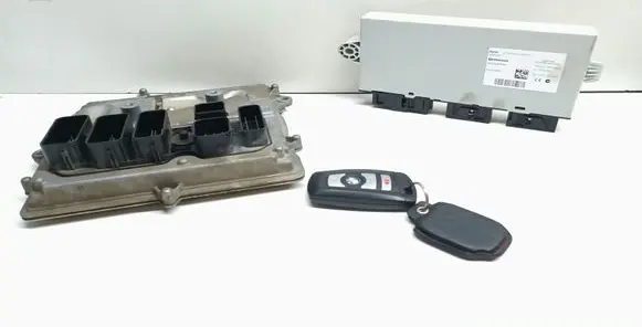 Engine ECU kit and lock set