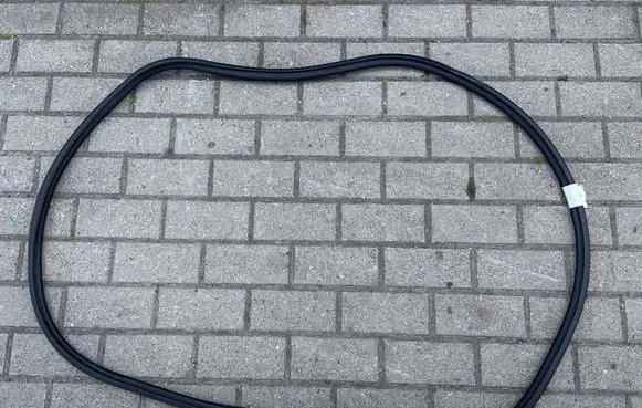 Audi A6 S6 C7 4G Front door rubber seal 4G0831721A