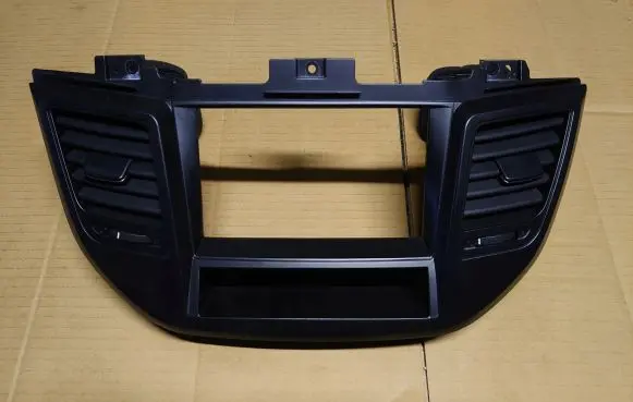 Hyundai Tucson TL Dash center air vent grill