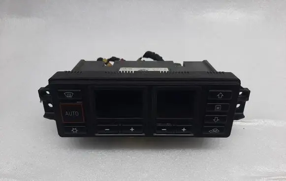Audi A4 S4 B5 8D Climate control unit 5HB007608