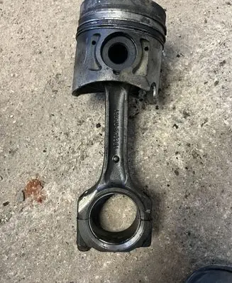Opel Frontera A Piston with connecting rod ISUZUFM3281 FM3281