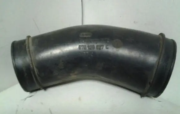 Audi A8 S8 D2 4D Air intake duct part 078129627C