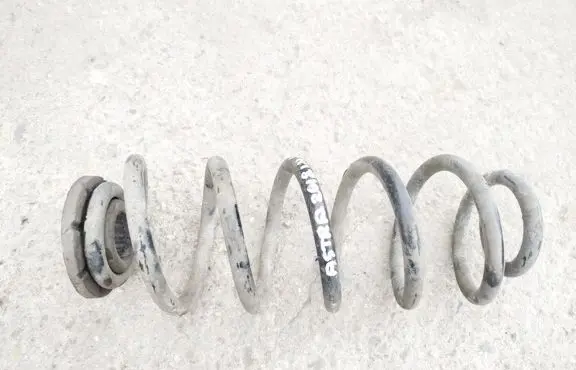 Opel Astra K Rear coil spring