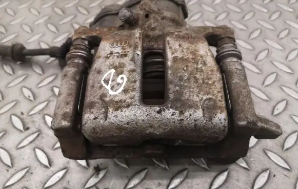 Audi A5 8T 8F Rear brake caliper