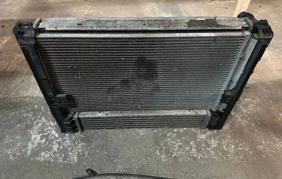 BMW 1 E81 E87 Radiator set 6968743 7806508 3276425