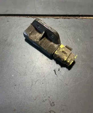 Nissan X-Trail T30 Airbag deployment crash/impact sensor FB8H3019050192