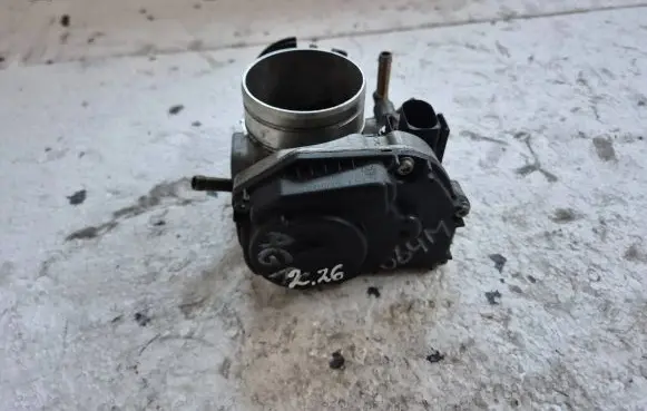 Seat Toledo II (1M) Throttle valve 06A133064M