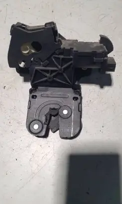 Audi A3 S3 8P Tailgate/trunk/boot lock/catch/latch 8P4827505C