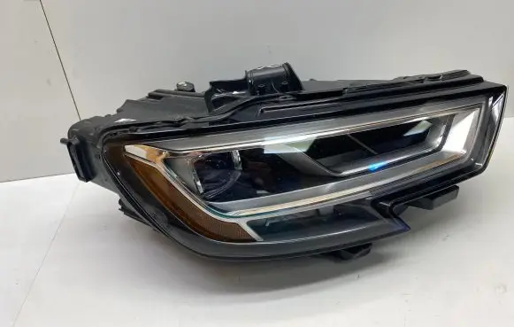 Audi A3 S3 8V Headlight/headlamp 8V0941034E 42062239 90104567