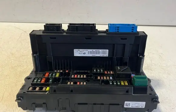 BMW X3 F25 Fuse module 9210863