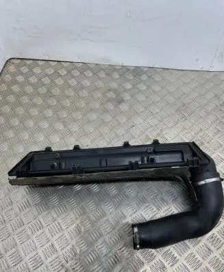 BMW 5 E34 Air filter box cover 4618530969 2243783