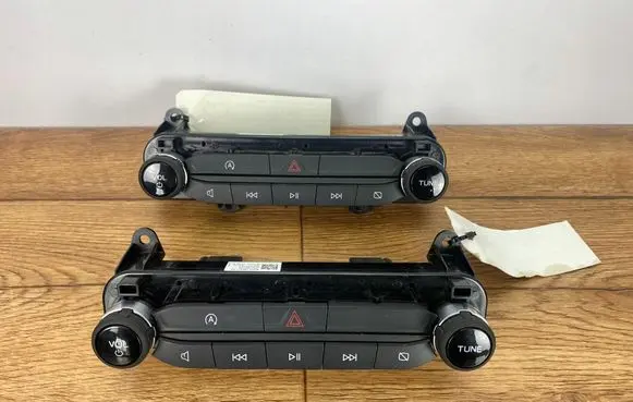 Ford Bronco Head unit multimedia control M1PT-18K811-AD