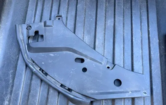 Volvo S90, V90 Other engine bay part 31386868