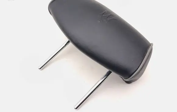 Maserati Quattroporte Rear seat headrest 