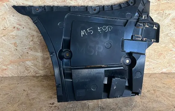 BMW M5 F90 Rear bumper corner part panel trim 