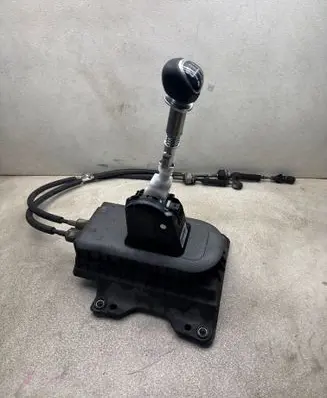 Fiat 500L Gear shifter/selector 03057330006 00022949