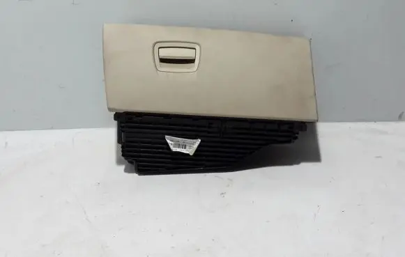 BMW 5 F10 F11 Glove box 9173907