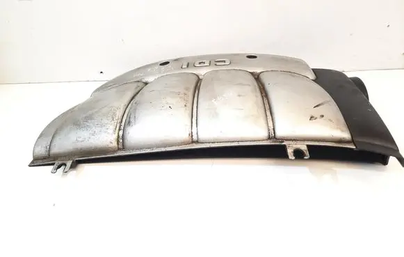 Mercedes-Benz C W203 Engine cover (trim) 6110100567