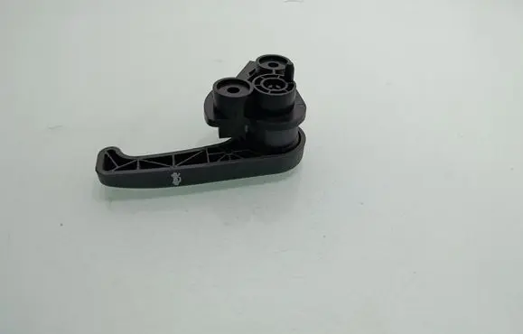 KIA Sportage Engine bonnet (hood) release handle 