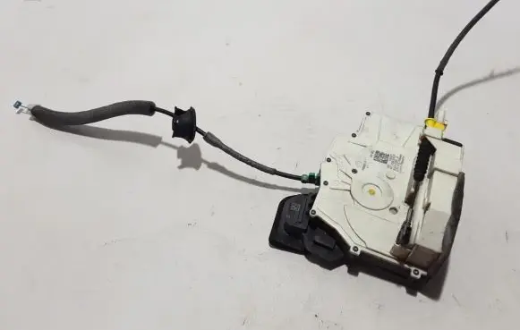 Audi A6 S6 C8 4K Rear door lock 4K0839016P