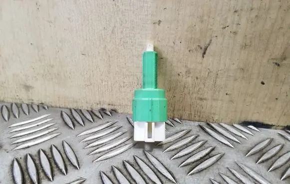 Honda Insight Brake pedal sensor switch