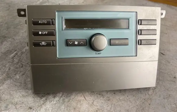Toyota Corolla Verso AR10 Climate control unit 559020f010c 6c031d3j