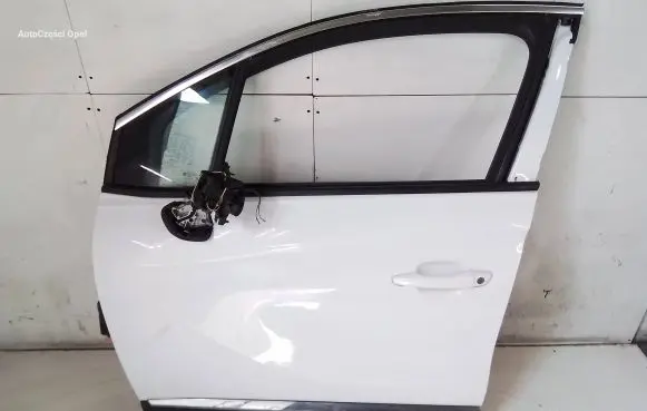 Opel Crossland X Front door