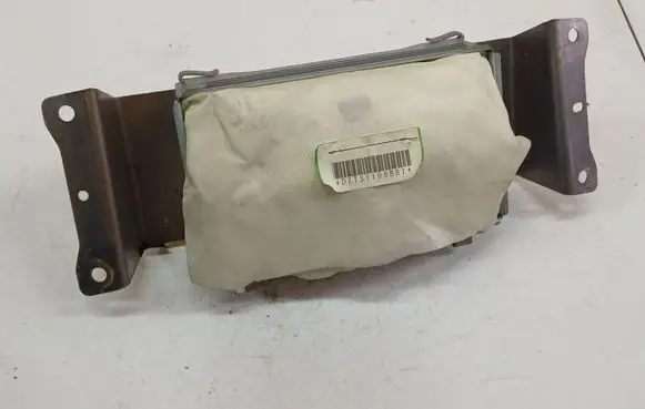 Mazda 3 I Passenger airbag 