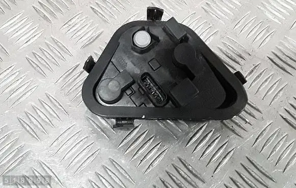 BMW 3 F30 F35 F31 Tail light bulb cover holder 7313044