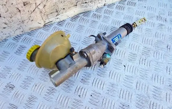 Audi Cabriolet B3 8G Master brake cylinder 894612097A 89461209 26022002013
