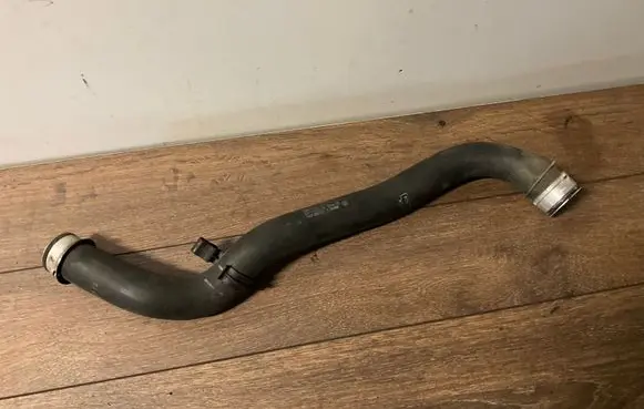 Mercedes-Benz E W211 Engine coolant pipe/hose A2115015382 2115015382