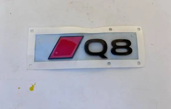 Audi Q8 Manufacturer badge logo/emblem 4KE853740B