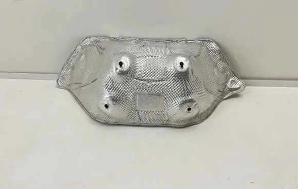 Porsche Cayenne (9Y0 9Y3) Heat shield in engine bay 4M0825621