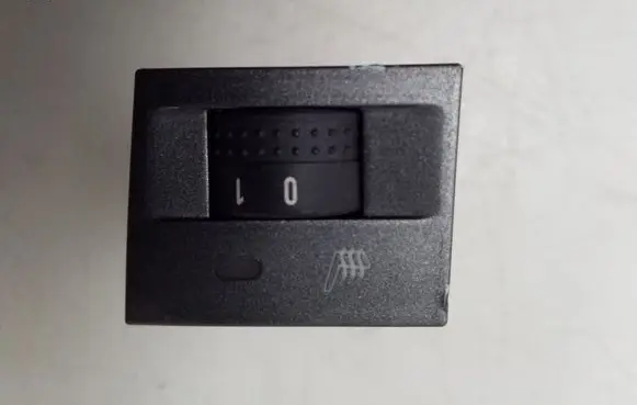 Opel Vectra C Seat heating switch 24441223