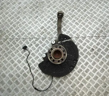 Mercedes-Benz CLS C257 Front wheel hub A2133324800 A2053340400
