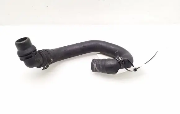 Mercedes-Benz E W212 Engine coolant pipe/hose A2048301096