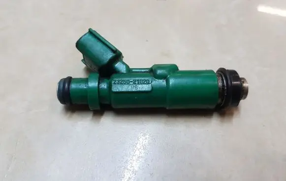 Toyota Prius (XW20) Fuel injector 2325021020