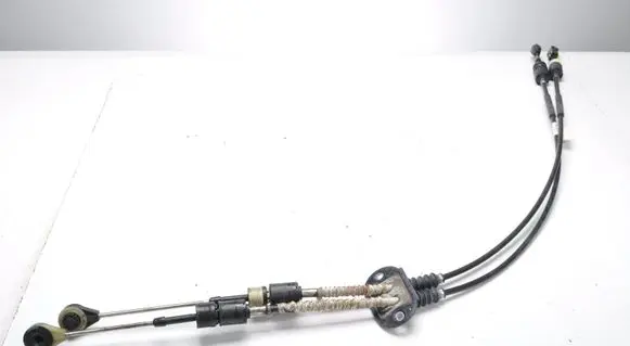 Volvo V60 Gear shift cable linkage 30783386