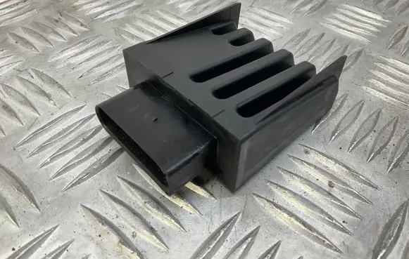 Skoda Octavia Mk3 (5E) Fuel injection pump control unit/module 3Q0906121B