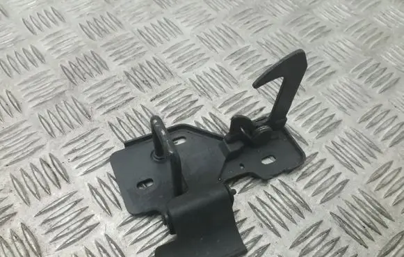 Seat Altea Engine bonnet/hood lock/latch loop/hook 5P0823480