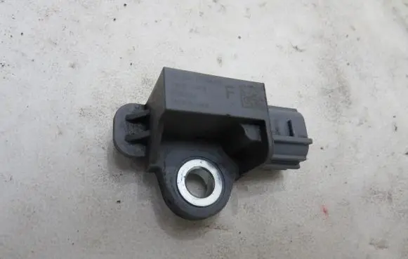 Renault Kadjar Airbag deployment crash/impact sensor 988613RA0A