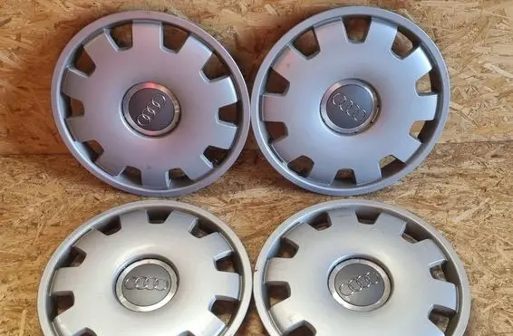 Audi A4 S4 B7 8E 8H R16 wheel hub/cap/trim 4B0601147D
